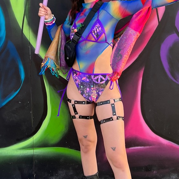 Rave After Rave Set - Picture 1 of 6